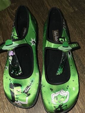 Womens Hot Chocolate alien size womens 8 platform